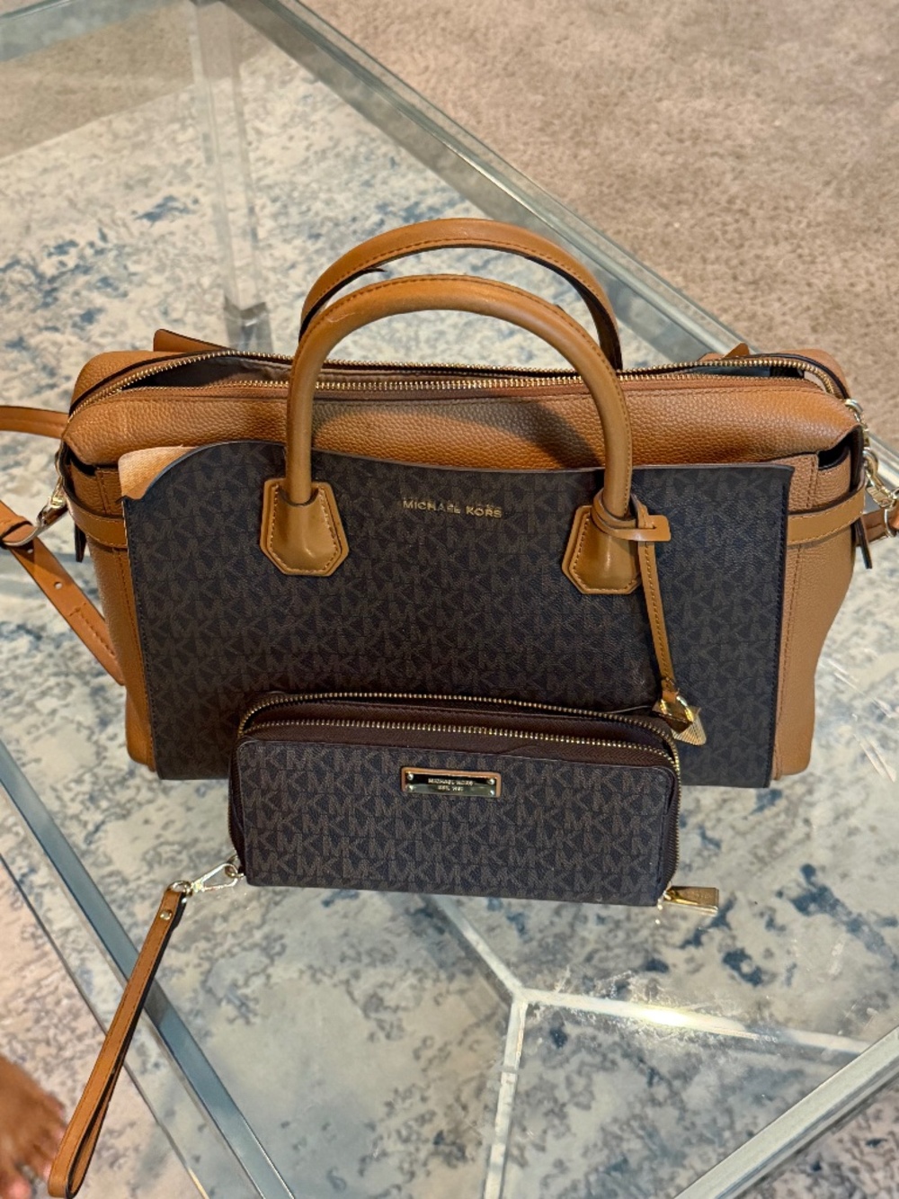 Michael Kors Satchel & Wristlet Set